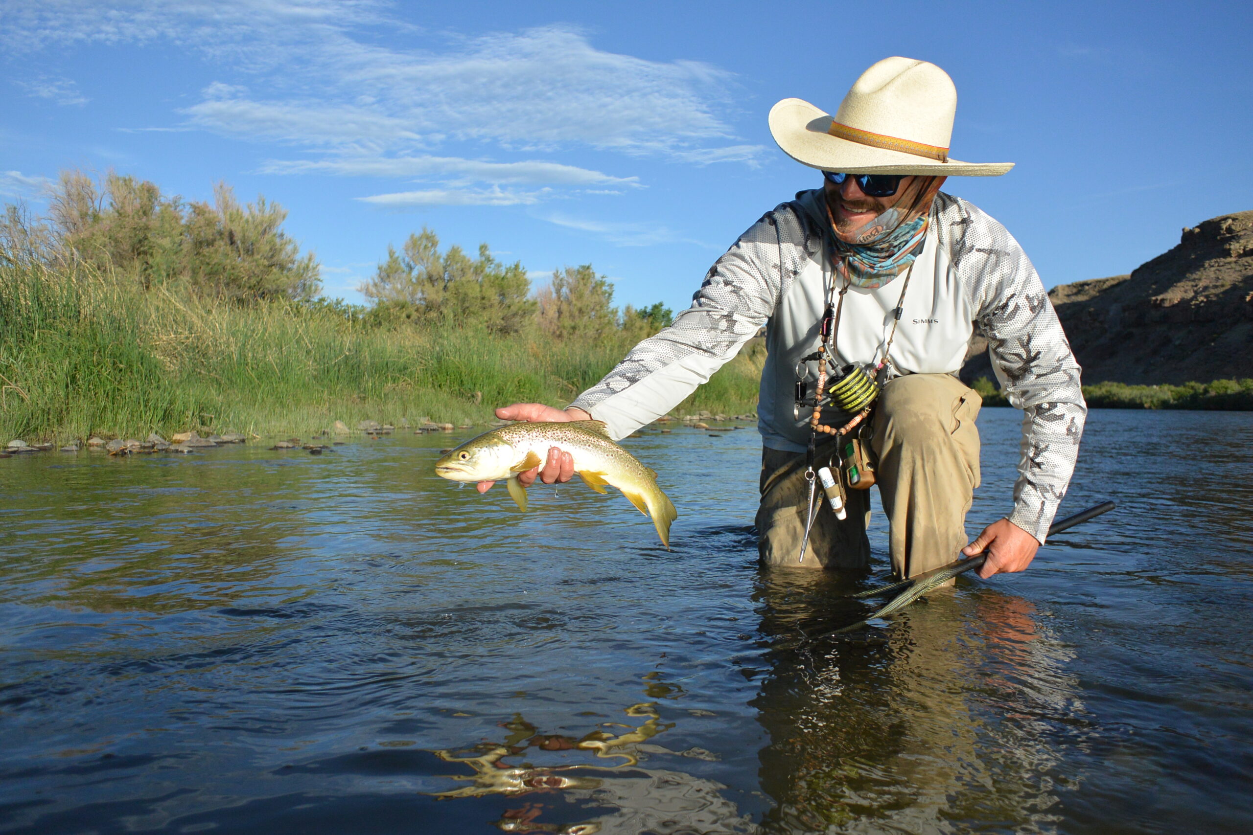 fly fishing season in colorado