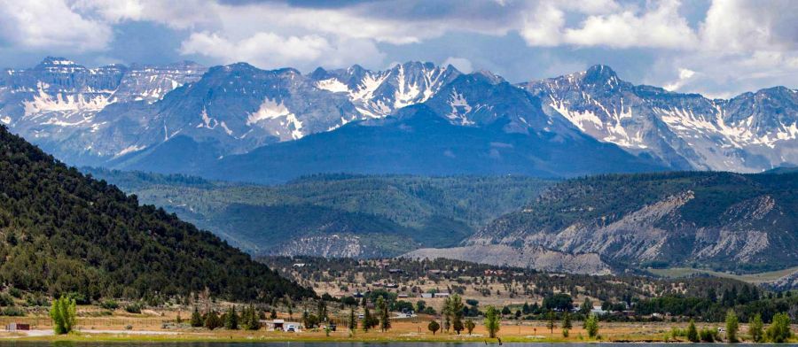 Ridgway Colorado San Juan Mountain View Mtn Lodge - beautiful view of the entry into Ridgway State Park and the outskirts of Ridgway Colorado