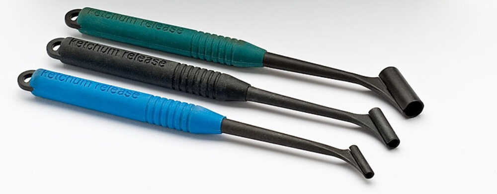 Quick-Release Tools vs. Forceps Lamson Ketchum Release Fly Hook Remover and Loon